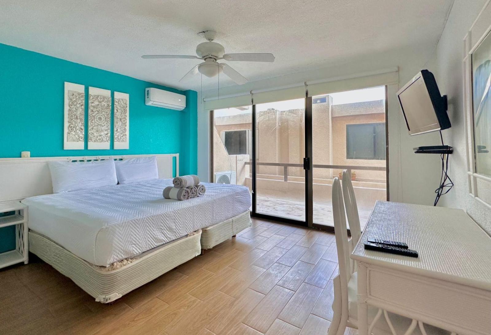 Villas Marlin By Andiani Travel Cancun Exterior photo